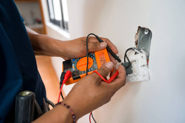 Best Circuit Breaker Repair  in Elkhart, TX
